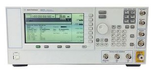 Itilize siyal delko Agilent E8257D